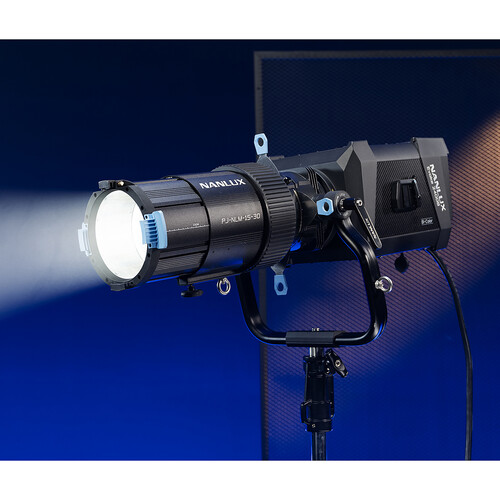 Nanlux PJ-NLM-15-30 NL Mount projection attachment with 15°–30°